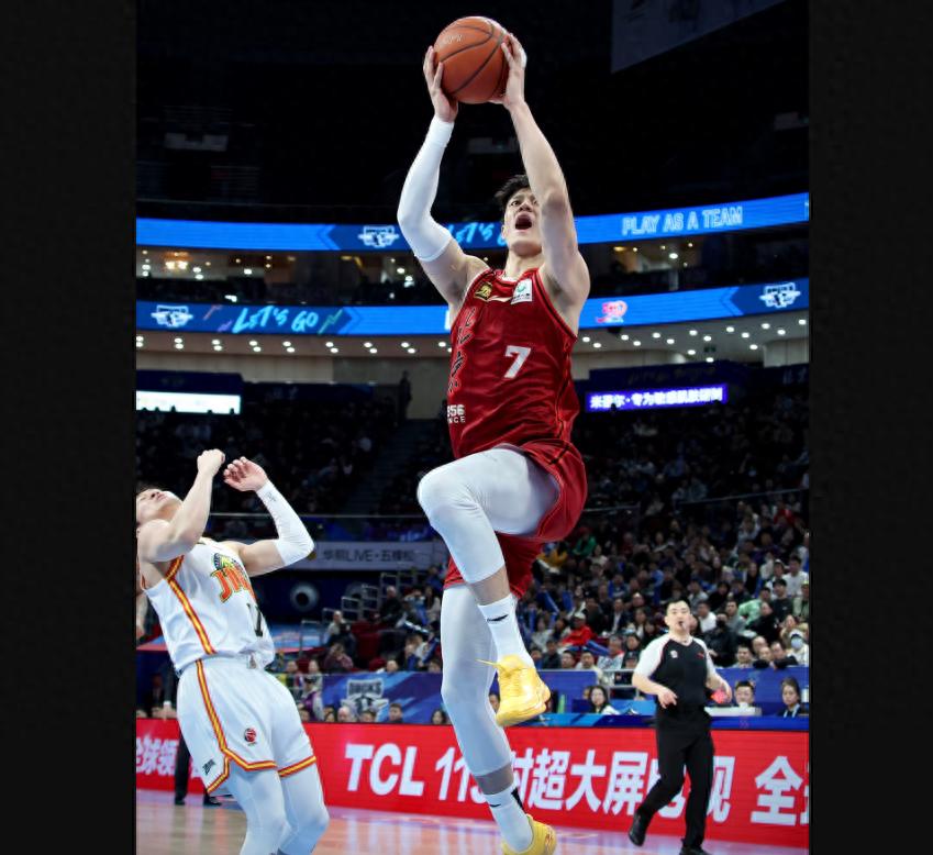 杜兰特新星挺进下一轮表现惊艳，加拿大队未来可期！